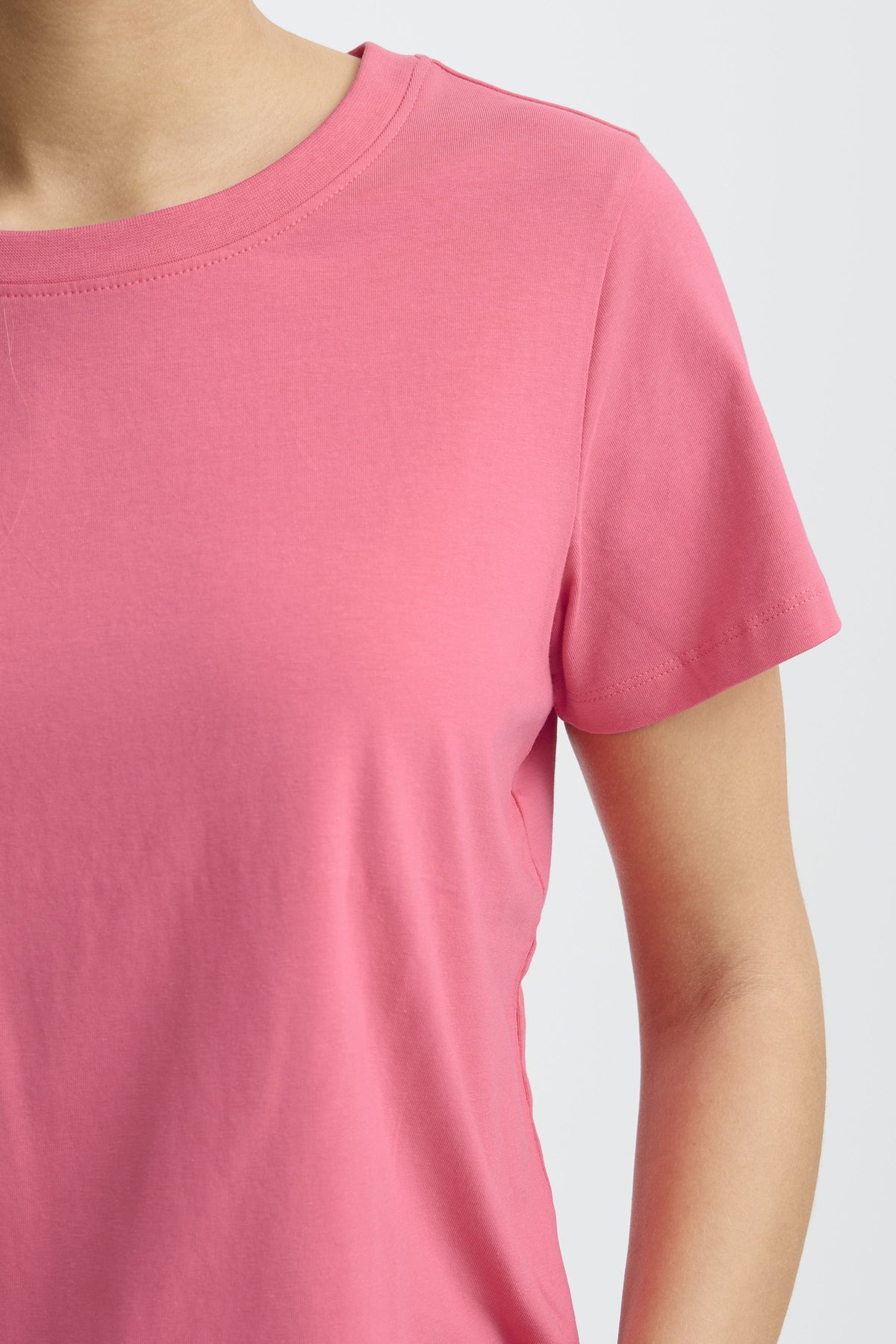 Essential Cotton Stretch Crew Neck T-Shirt