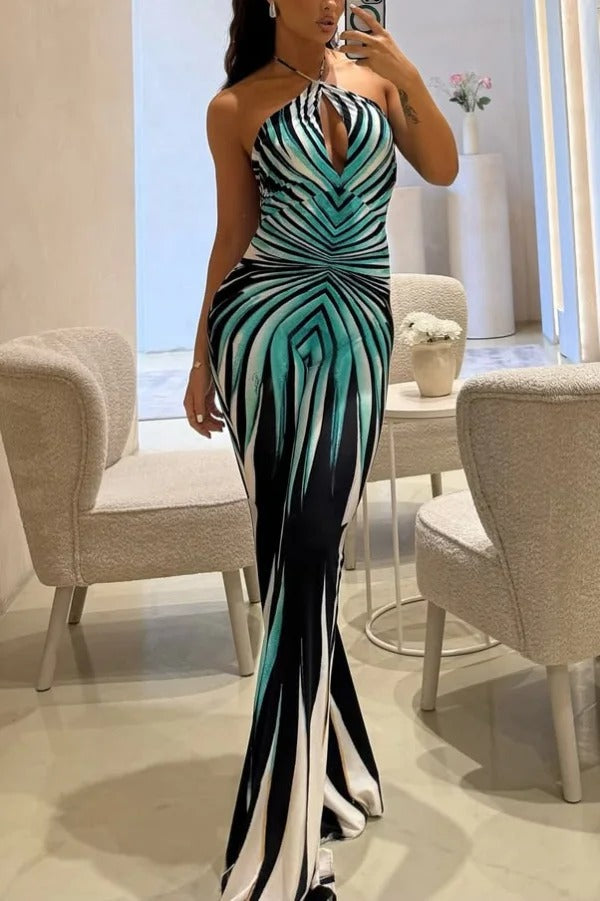Unique Striped Print Halter Neck Cutout Tie-up Casual Flared Jumpsuit