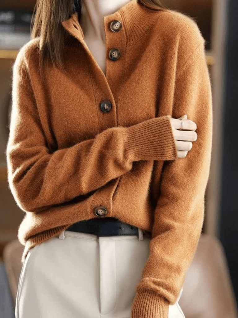 Sofia | Soft Button-Up Cardigan