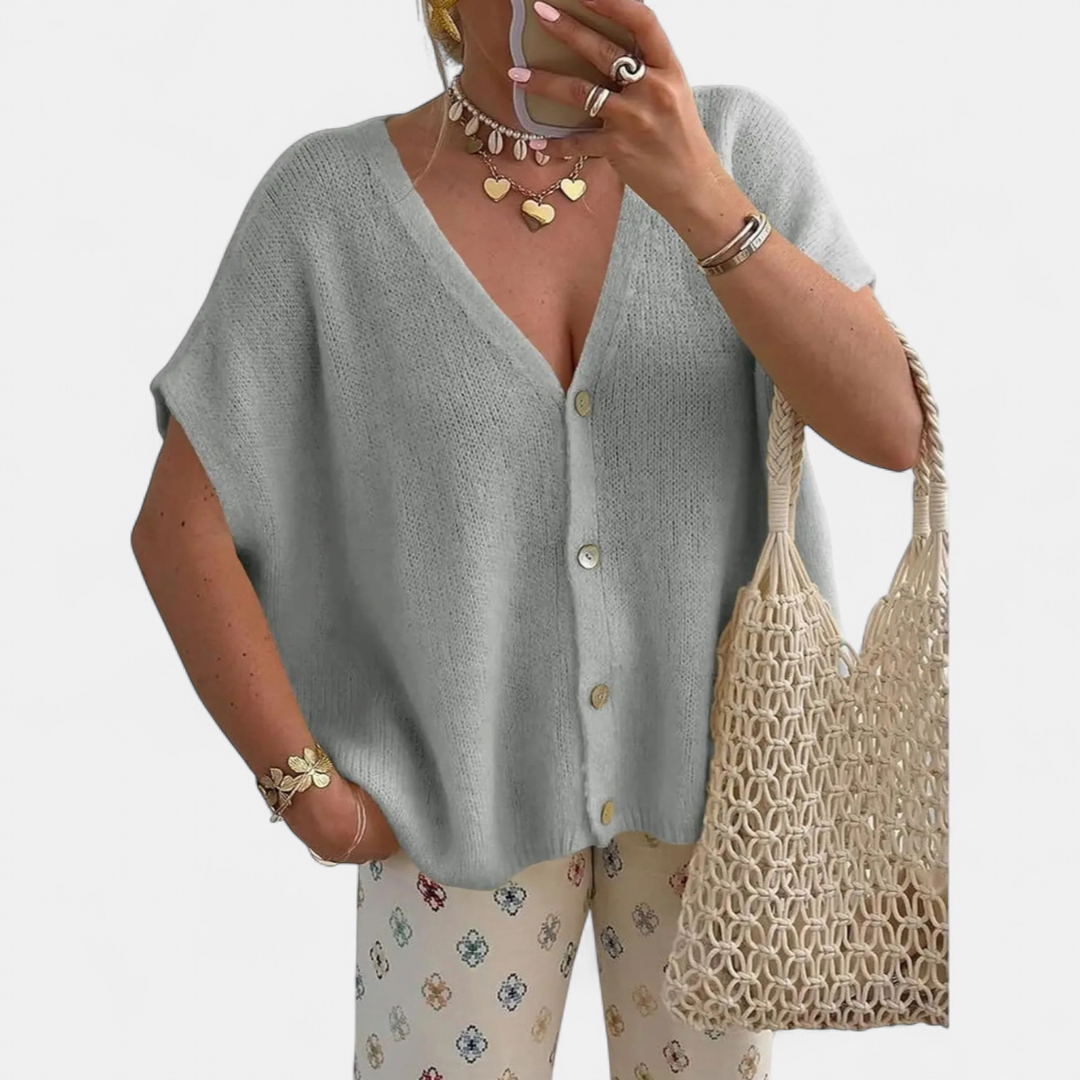 JUNIE™ – Relaxed V-Neck Knit Cardigan