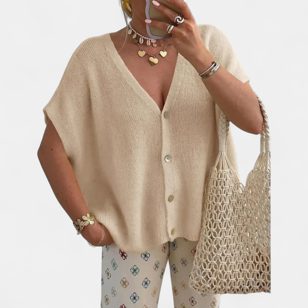 JUNIE™ – Relaxed V-Neck Knit Cardigan