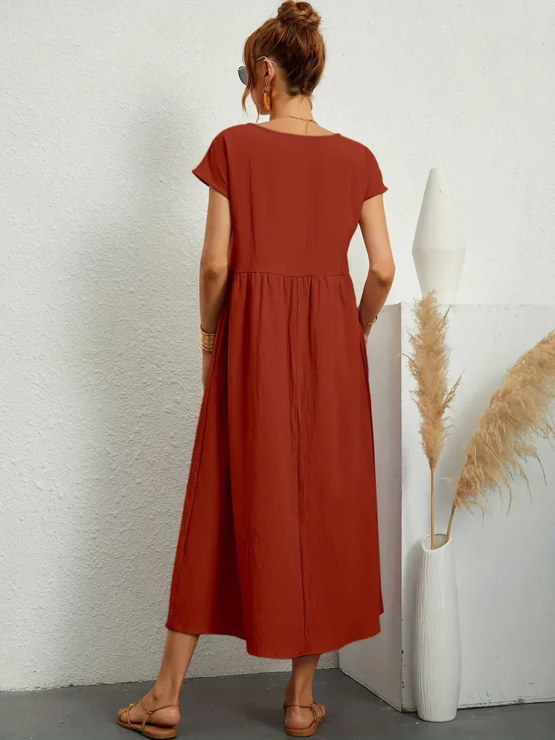 Gabrielle | Elegant Flowing Midi Dress