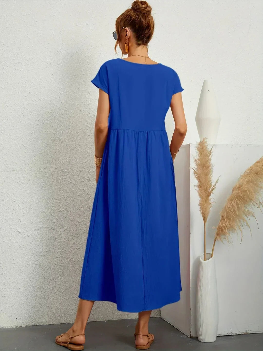 Gabrielle | Elegant Flowing Midi Dress