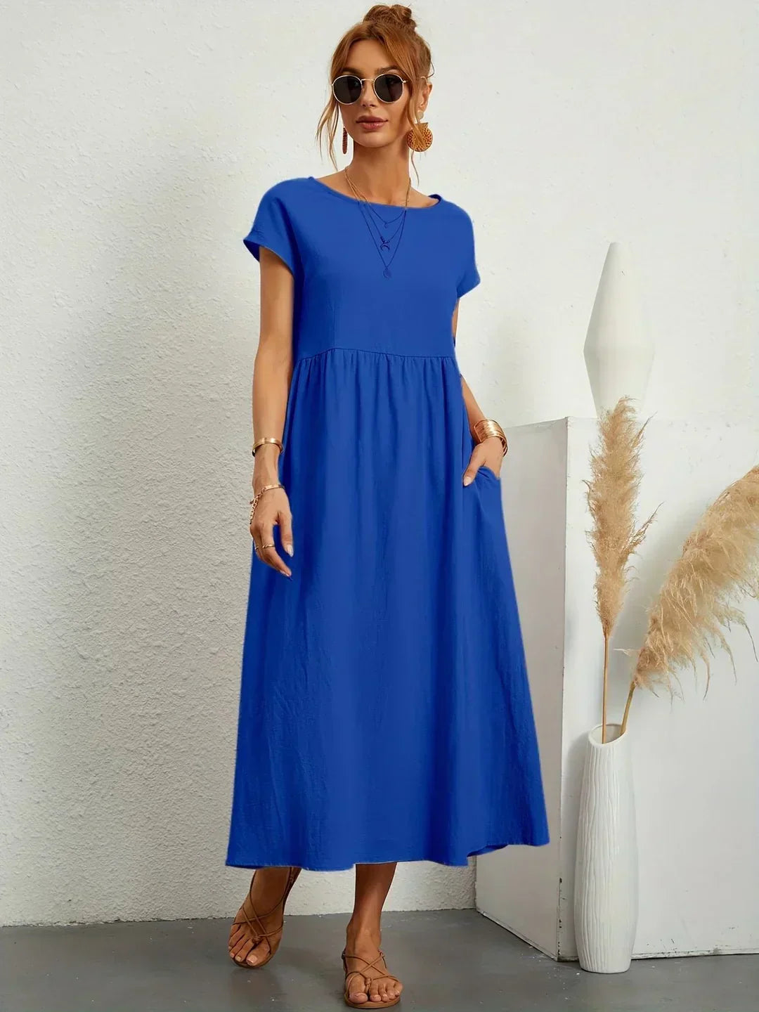 Gabrielle | Elegant Flowing Midi Dress