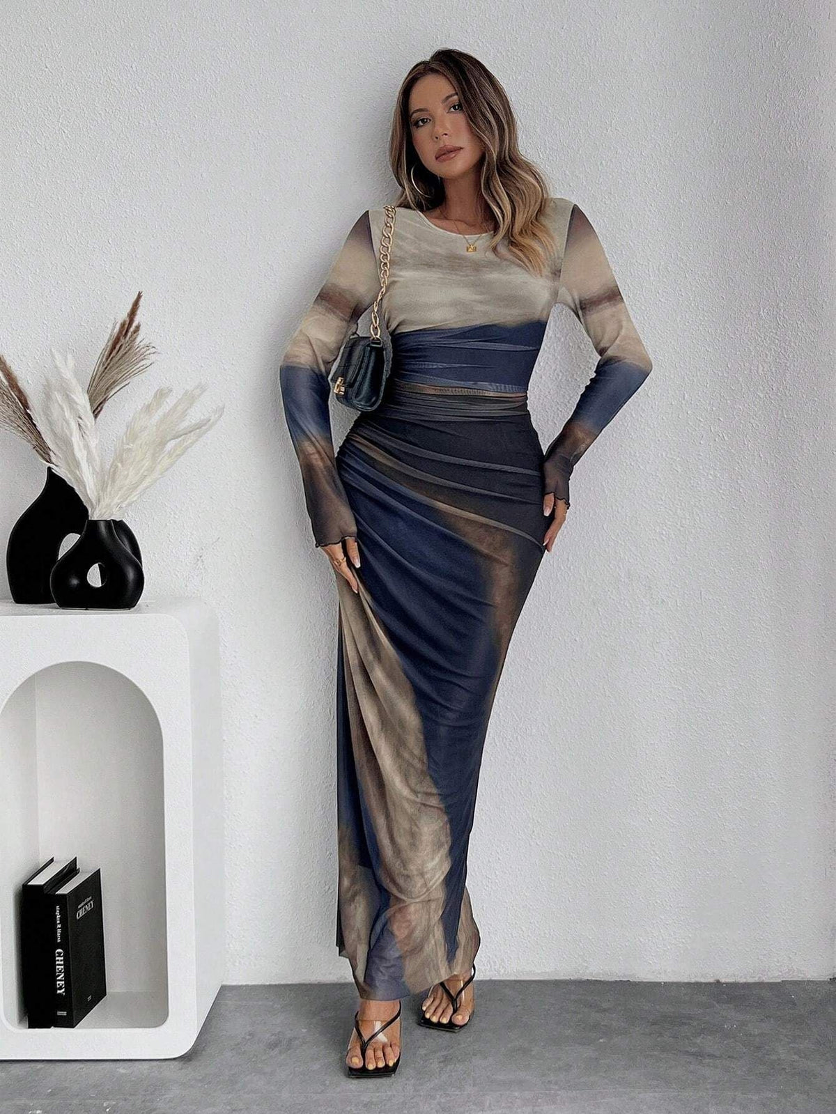 ROSALIE - Comfy Printed Long Sleeve Round Neck Bodycon Maxi Dress