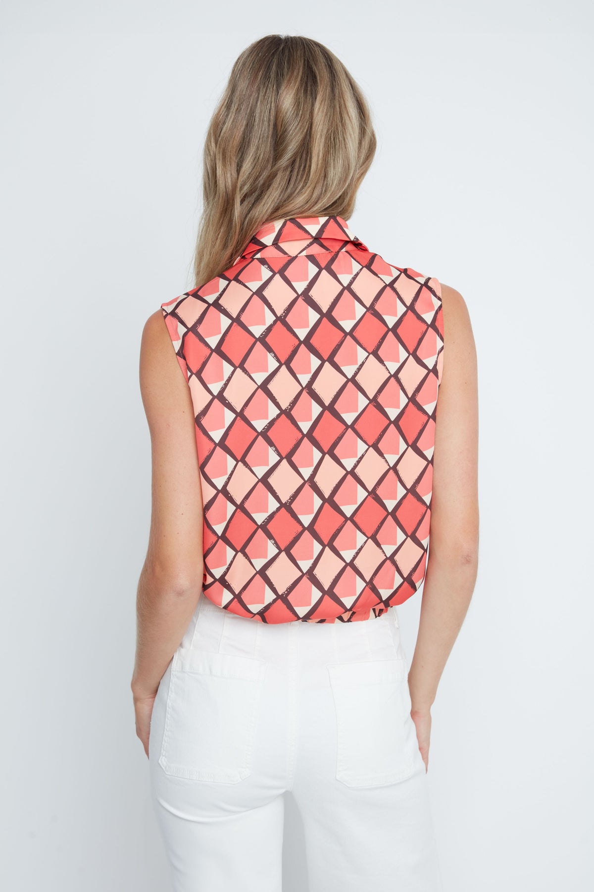 Geometric Print Tie Front Sleeveless Blouse